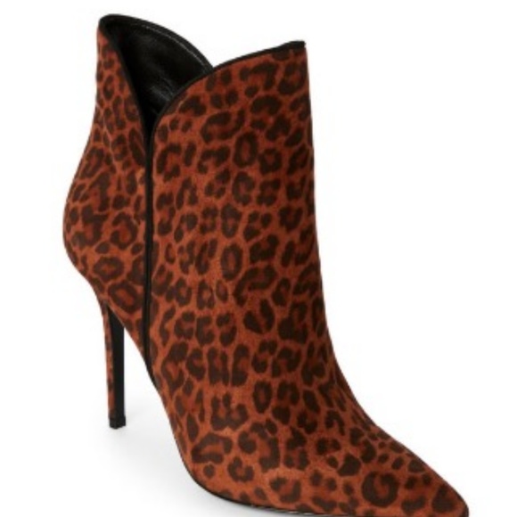 aperlai paris Shoes - Aperlai Paris leopard Diane booties size 37